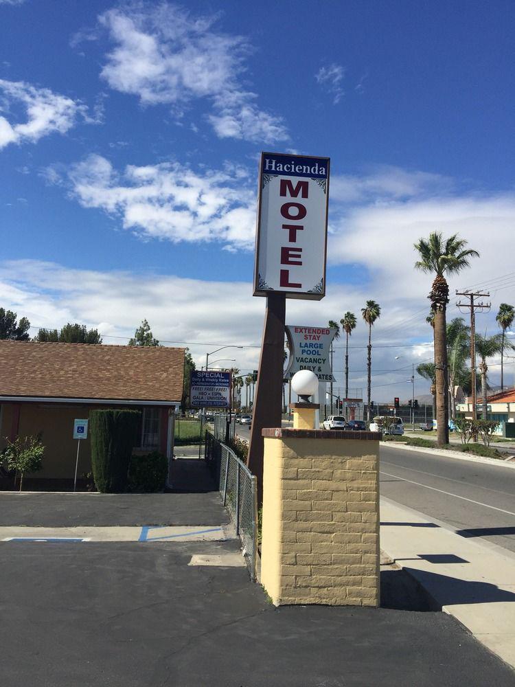 Hacienda Motel San Jacinto Exteriér fotografie